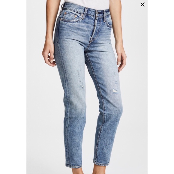 levis wedgie fit white